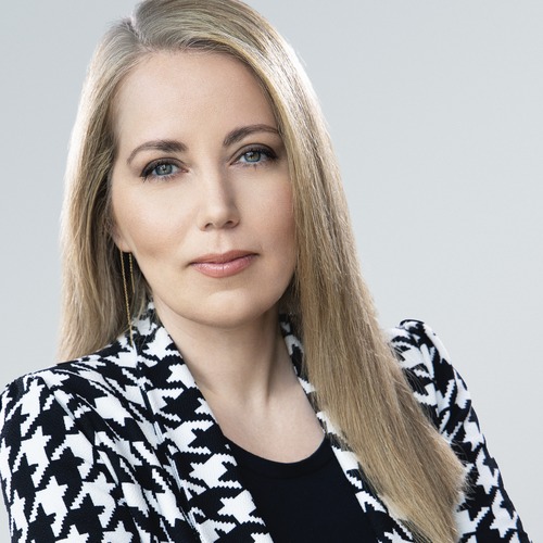 Mata Ackerman's headshot