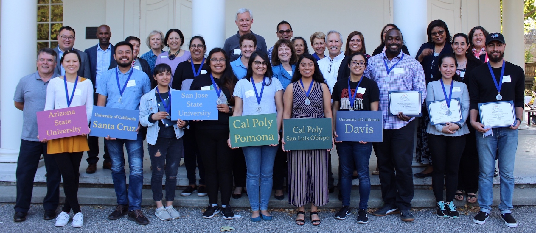 EOPS scholars group photo 2019