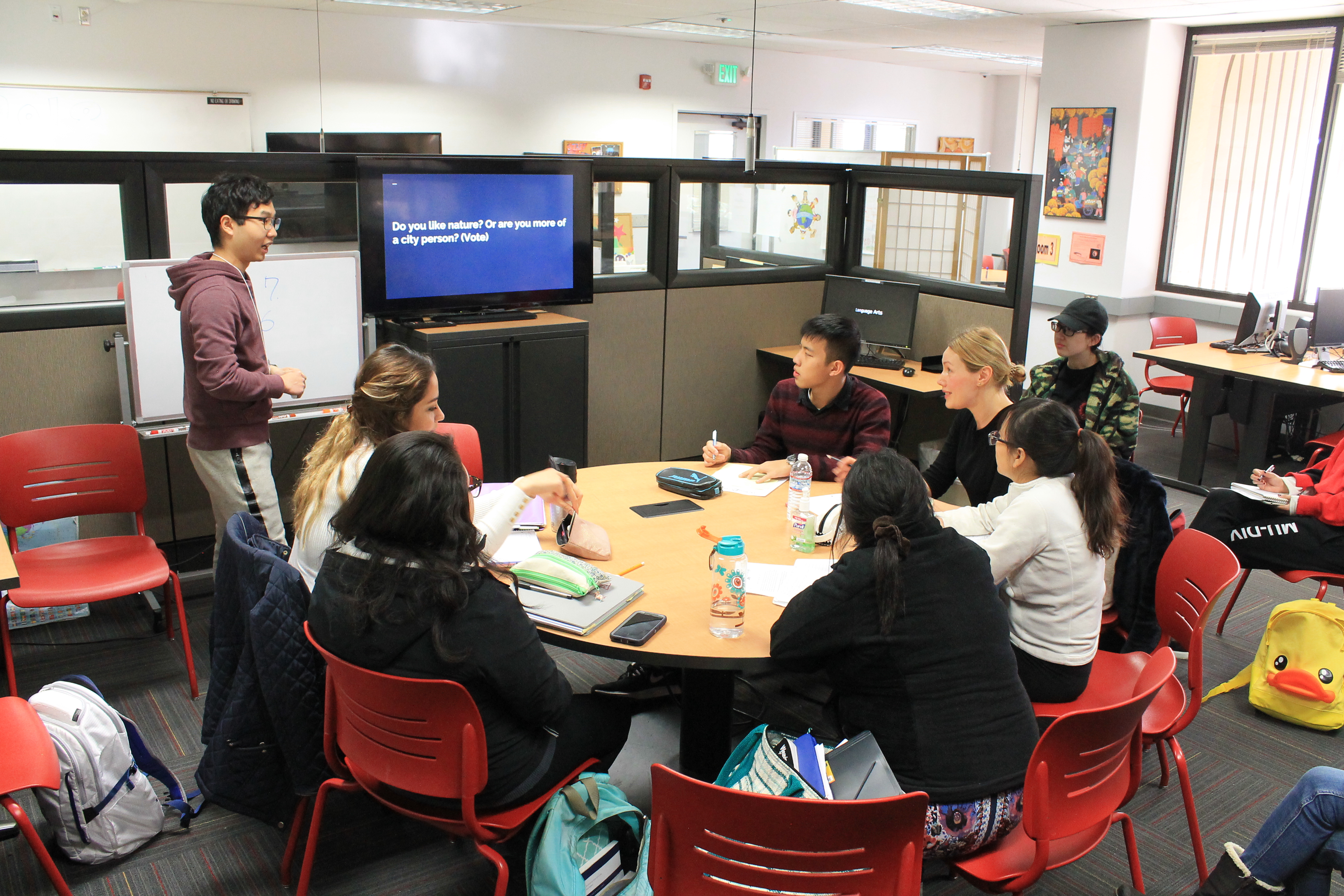 Workshop lead by a peer tutor